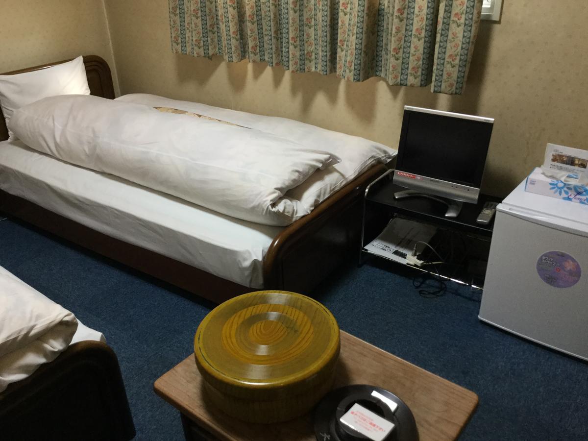 Hotel Daimaru Тойока Екстериор снимка